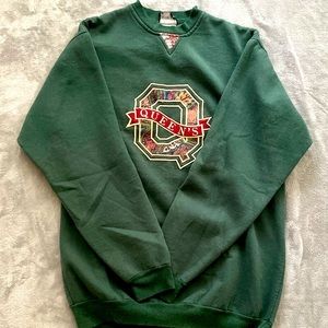 Vintage Queens University Women’s Crewneck Size Large